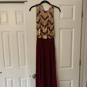 Sequenced gown